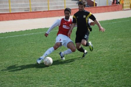 Edeler evinde kayıp: KMS 0-1 Oyak Renault