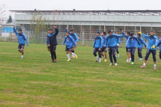 K.Maraş Büyükşehir Belediyespor Topbaşı Yaptı