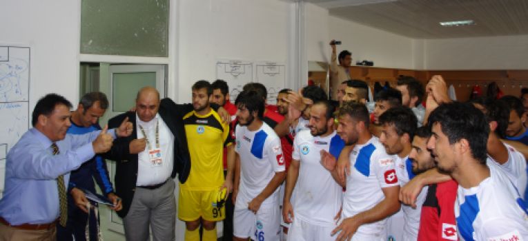 Büyükşehir Belediyespor'da Galibiyet Sevinci